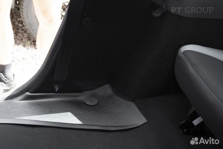 Накладки на ковролин LADA Largus (с 2021) задние