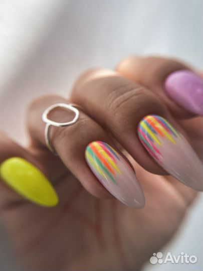 Аппаратный маникюр