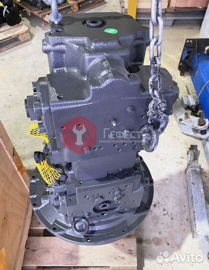 Гидравлический насос PC200LC-7 708-2L-00300