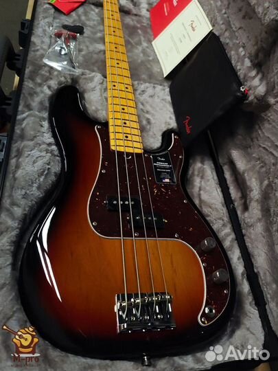 Fender American Professional II Precision Bass Sun