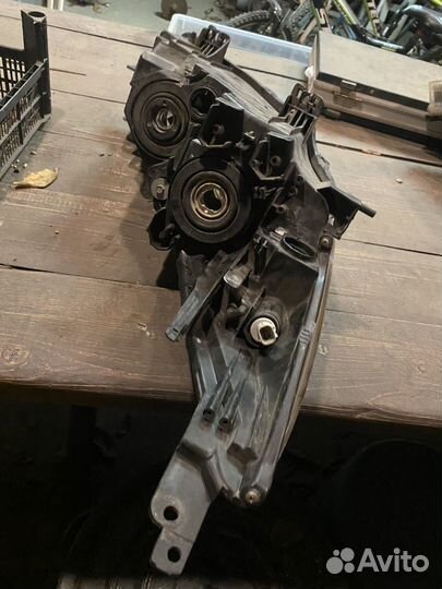 Фара Geely MK Cross 1 ; Mazda3 bl