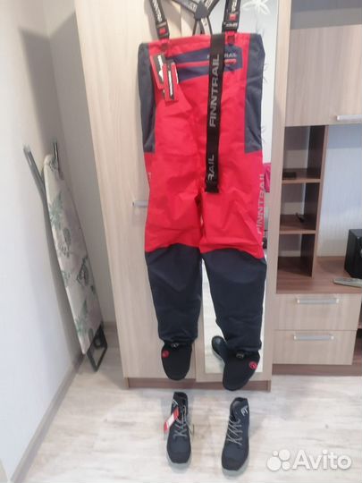 Продам комплект вейдерсы и ботинки