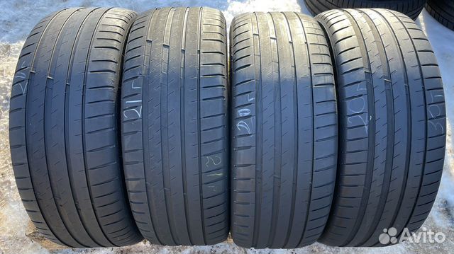 Michelin Pilot Sport 4 235/45 R18