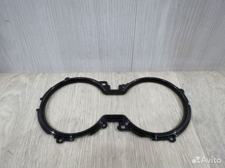 Накладка подстаканника Toyota Camry 70