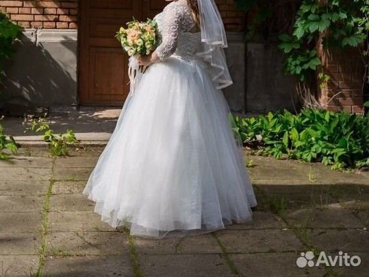 Свадебное платье