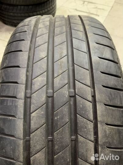 Bridgestone Turanza T005 225/40 R18