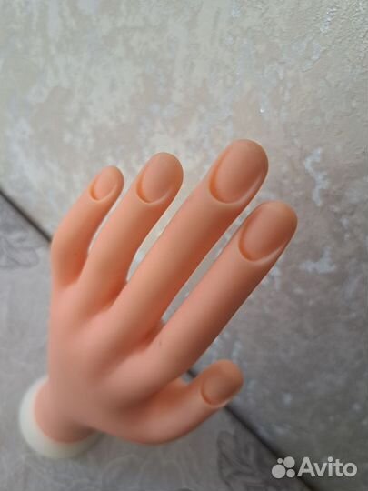 Манекен рука тренировочная для занятий по маникюру