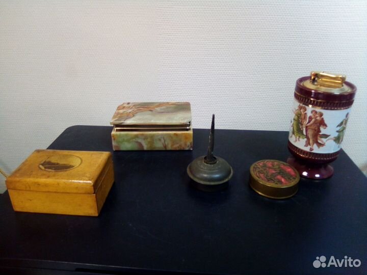 Винтаж. Шкатулки, маслёнка, зажигалка