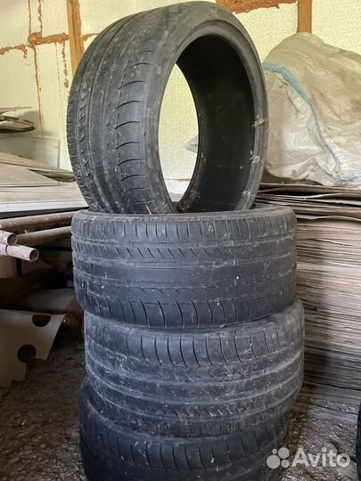 Michelin Pilot Sport 265/30 R20