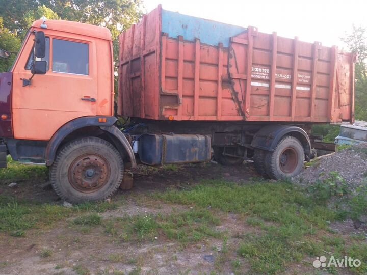 Мусоровозный контейнер