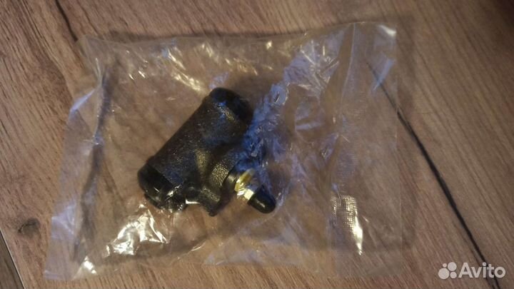 Цилиндр тормозной задний, новый, для : chery Kimo