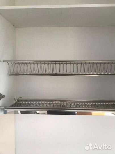 Кухня под потолок