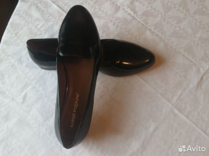 Туфли натуральная кожа лаковые 40