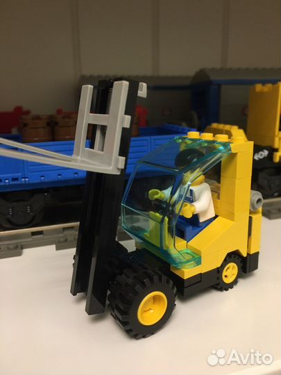 Lego 4563 поезд 9v 1991г