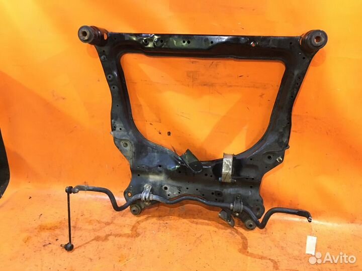 Подрамник передний Nissan Murano TNZ51