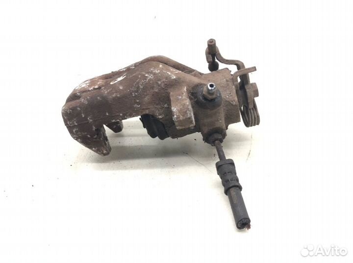 Суппорт задний правый Peugeot 2008 1.4 HDI 2014