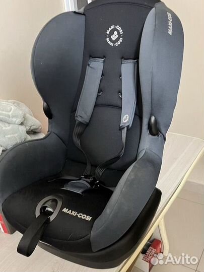 Автокресло maxi cosi priori 9 месяцев - 4 года