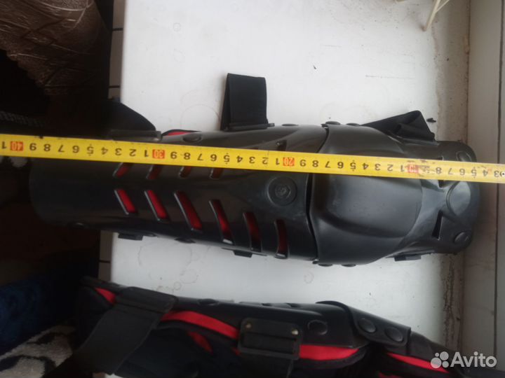 Наколенники шарнирные