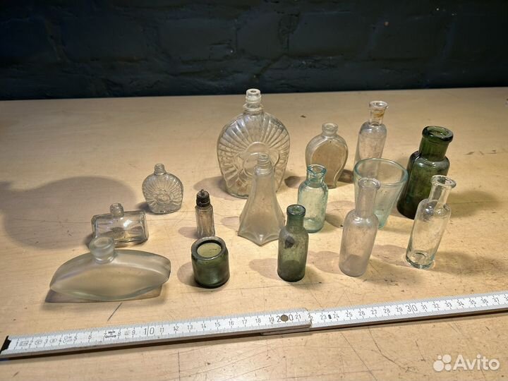 Старинные флаконы, пузырьки