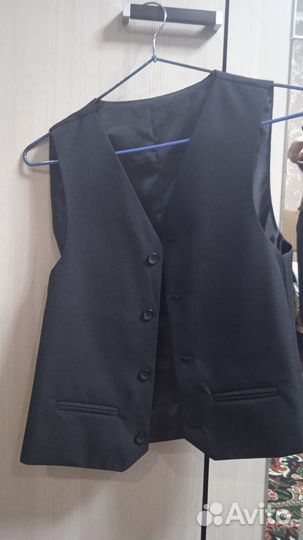 Продам костюм