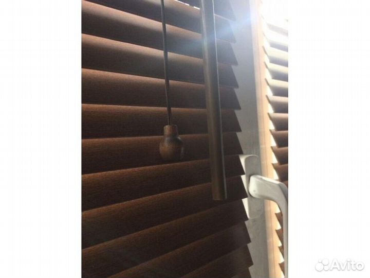 Горизонтальные жалюзи W244