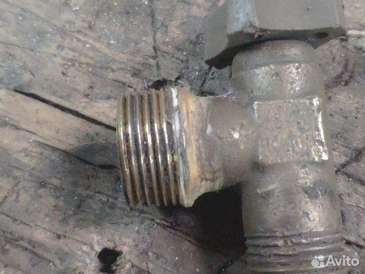 Кран сливной