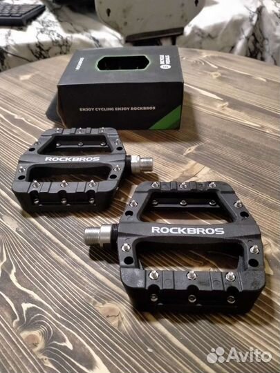 Педали для велосипеда (новые)