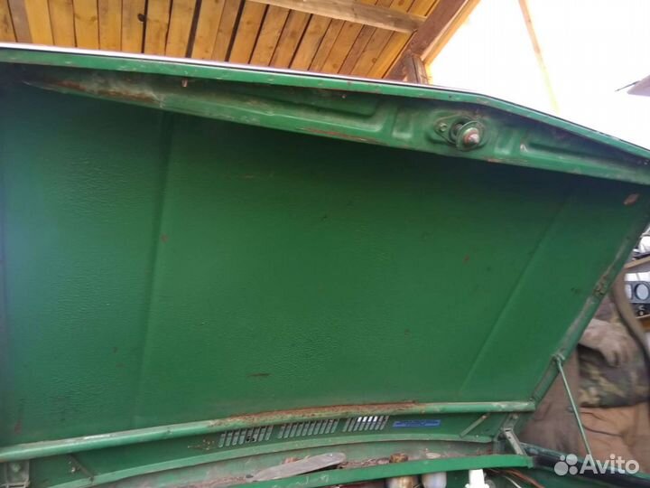 Капот Запорожец