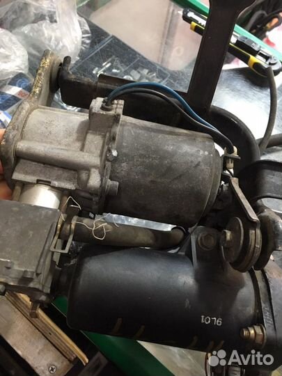 Компрессор пневмы тойота Лексус Прадо 120