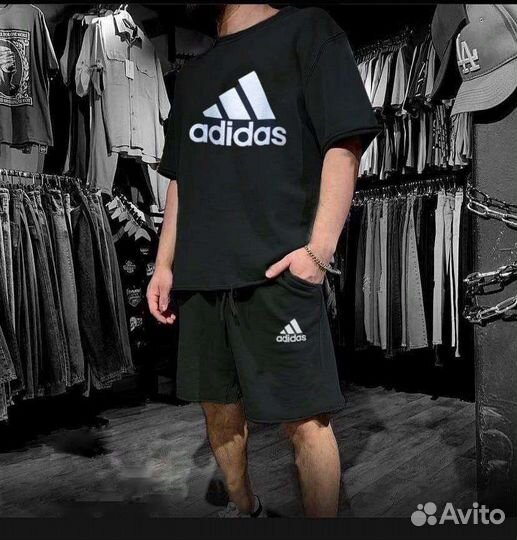 Спортивный костюм