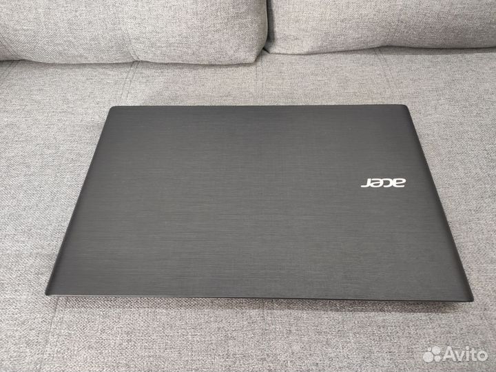 Acer Aspire E5-722