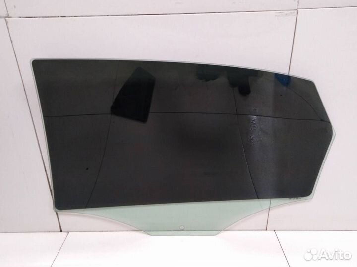Стекло двери задней правой Volkswagen Polo Sed RUS