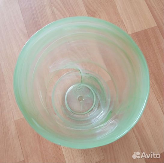 Стеклянное кашпо для орхидей