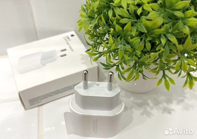 Зарядное устройство для iPhone 20в (блок+кабель)