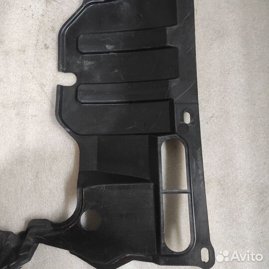 Пыльник бампера Honda Civic 8 4D седан