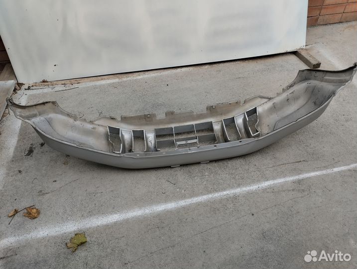 Бампер передний на honda CR-V 1996г