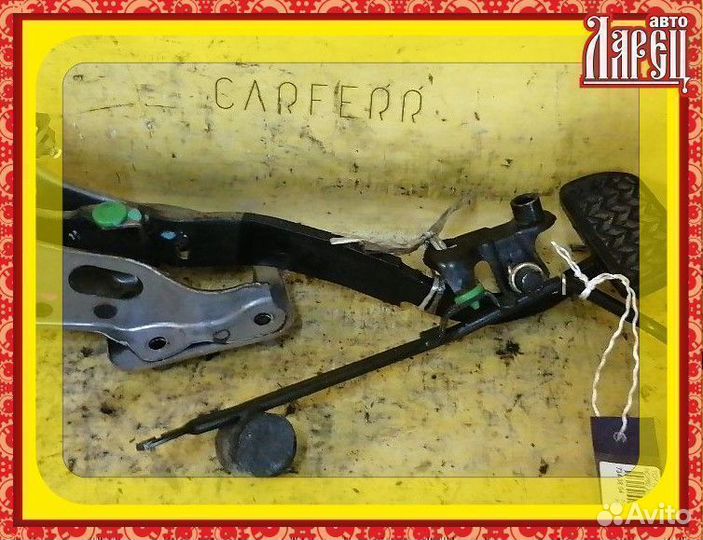 Педаль тормоза Toyota Ist NCP60