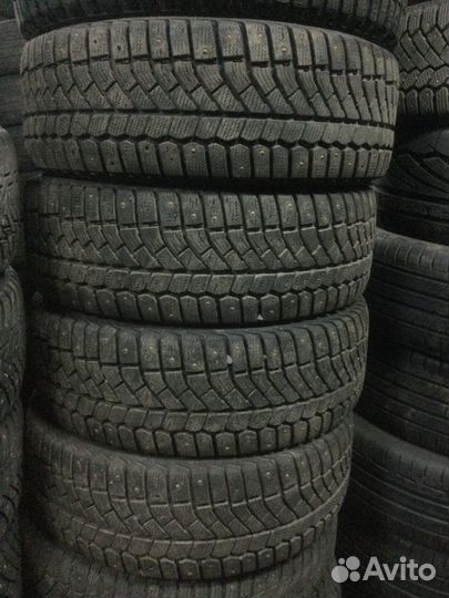 Viatti Brina Nordico V-522 215/55 R17