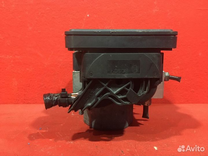 Блок ABS Suzuki Vitara хетчбэк M16A 1.6L 1586