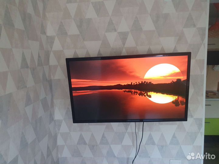 Телевизор 32 дюйма смарт