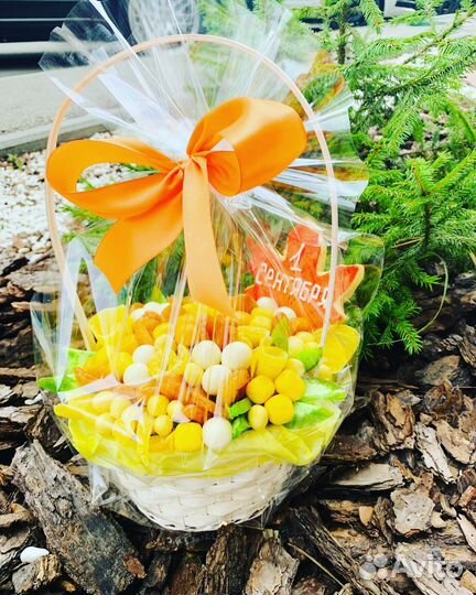 Подарки к праздникам