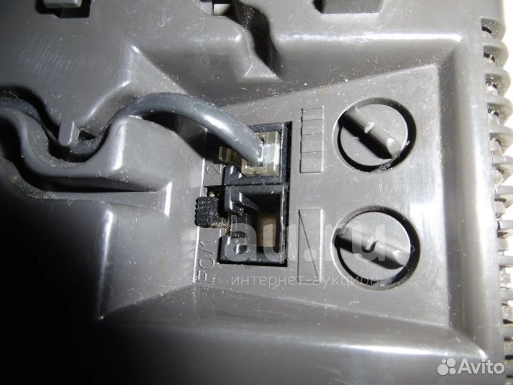 Телефон кнопочный Tritel Швейцария. Ретро