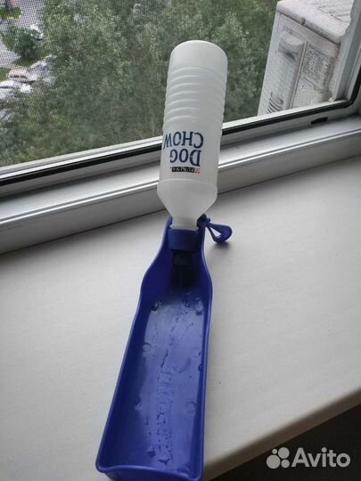 Бутылка с поильником для собак