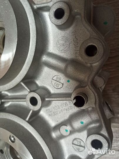 Опорный кронштейн распредвалов