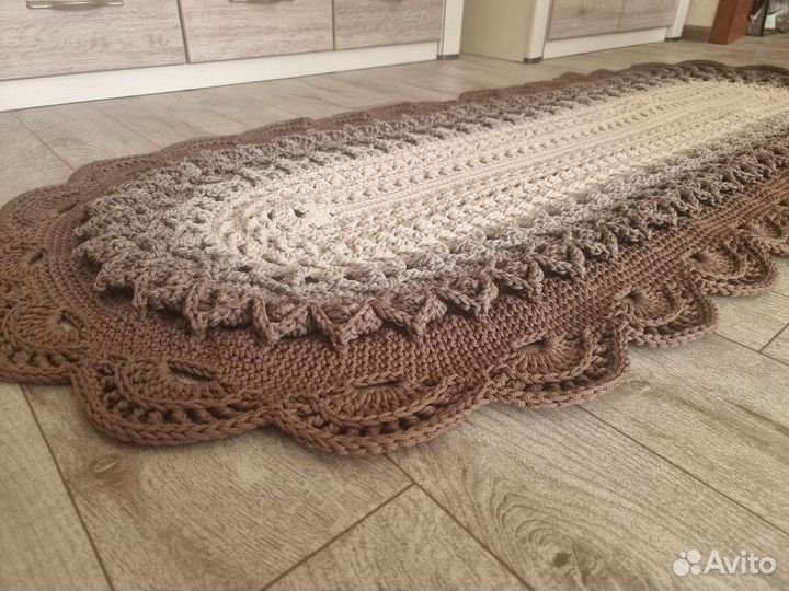 Коврик ручной работы