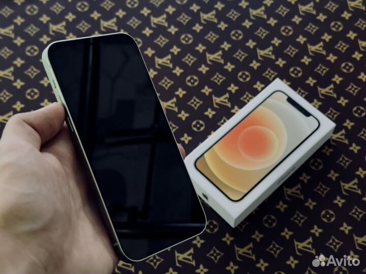 iPhone 12, 128 ГБ