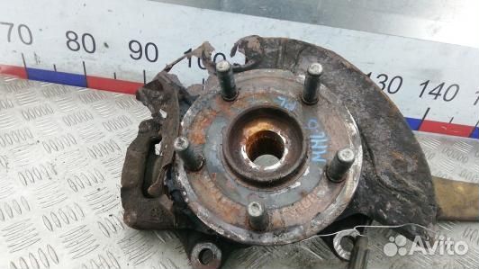 Ступица передняя левая jeep grand cherokee WK2 (MM