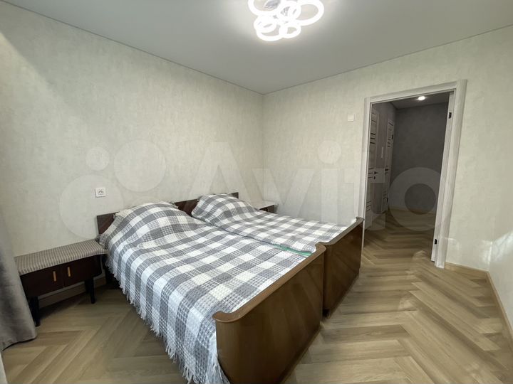 2-к. квартира, 53 м², 1/5 эт.