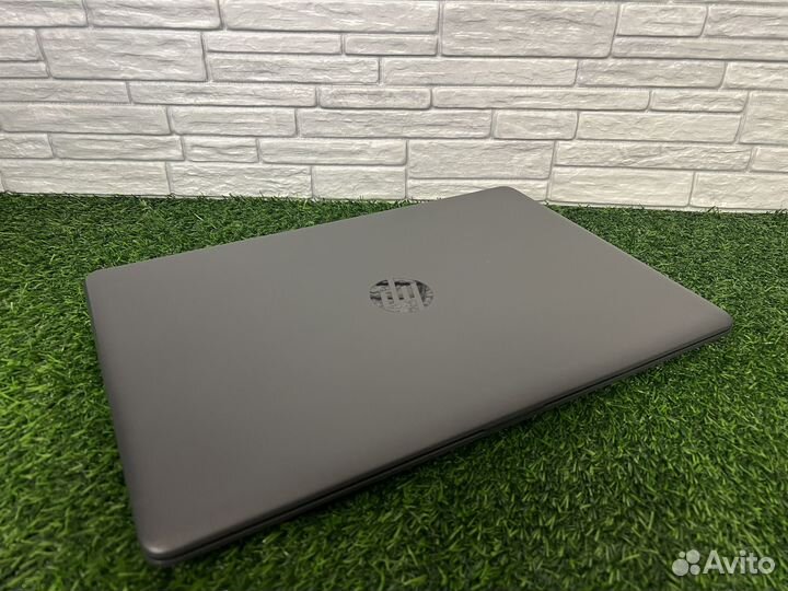 Ноутбук HP 250 G6