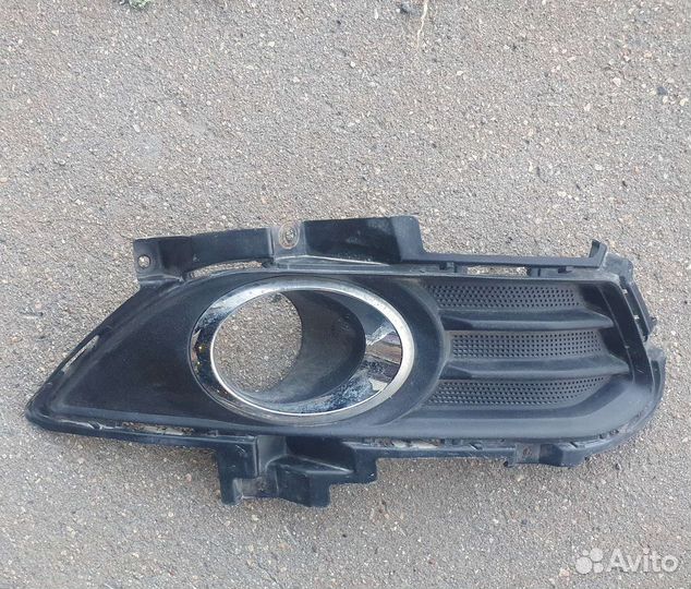 Решетка в бампер правая и левая для Ford Fusion